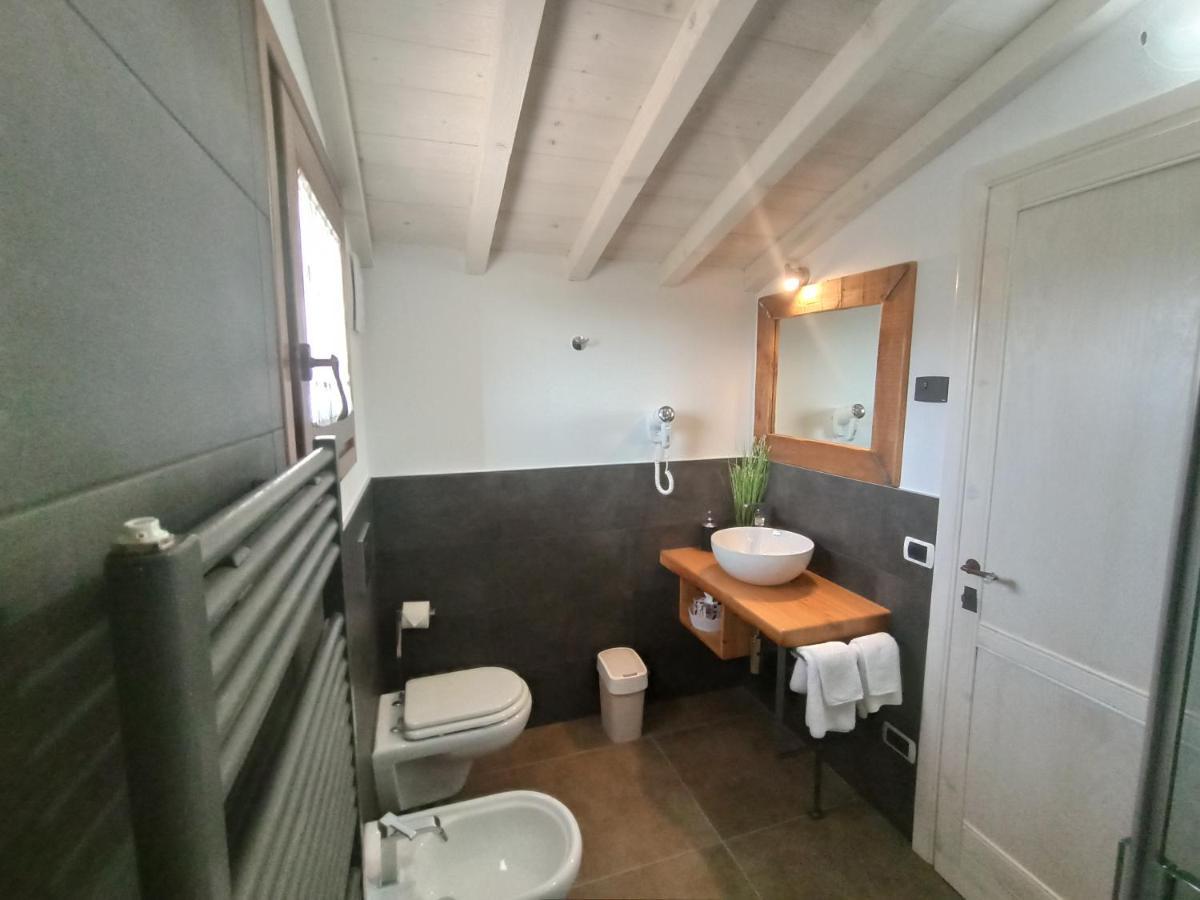 Colà Le Zampolle B & B المظهر الخارجي الصورة