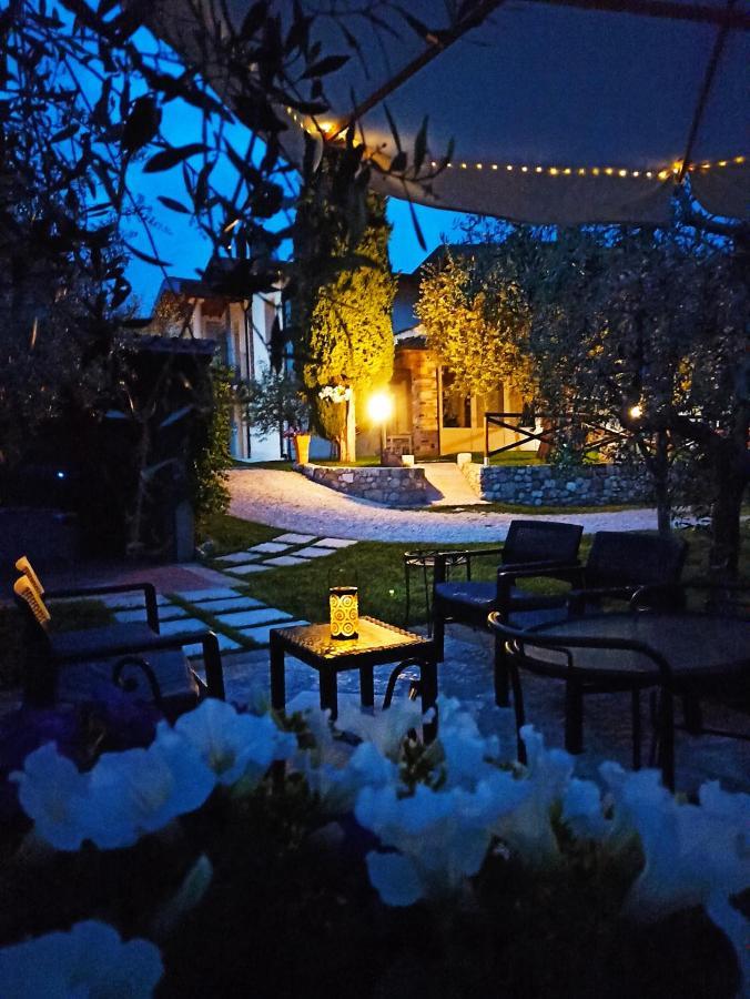 Colà Le Zampolle B & B المظهر الخارجي الصورة